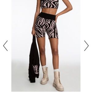 525 America Zebra Print Knit shorts size S NWT